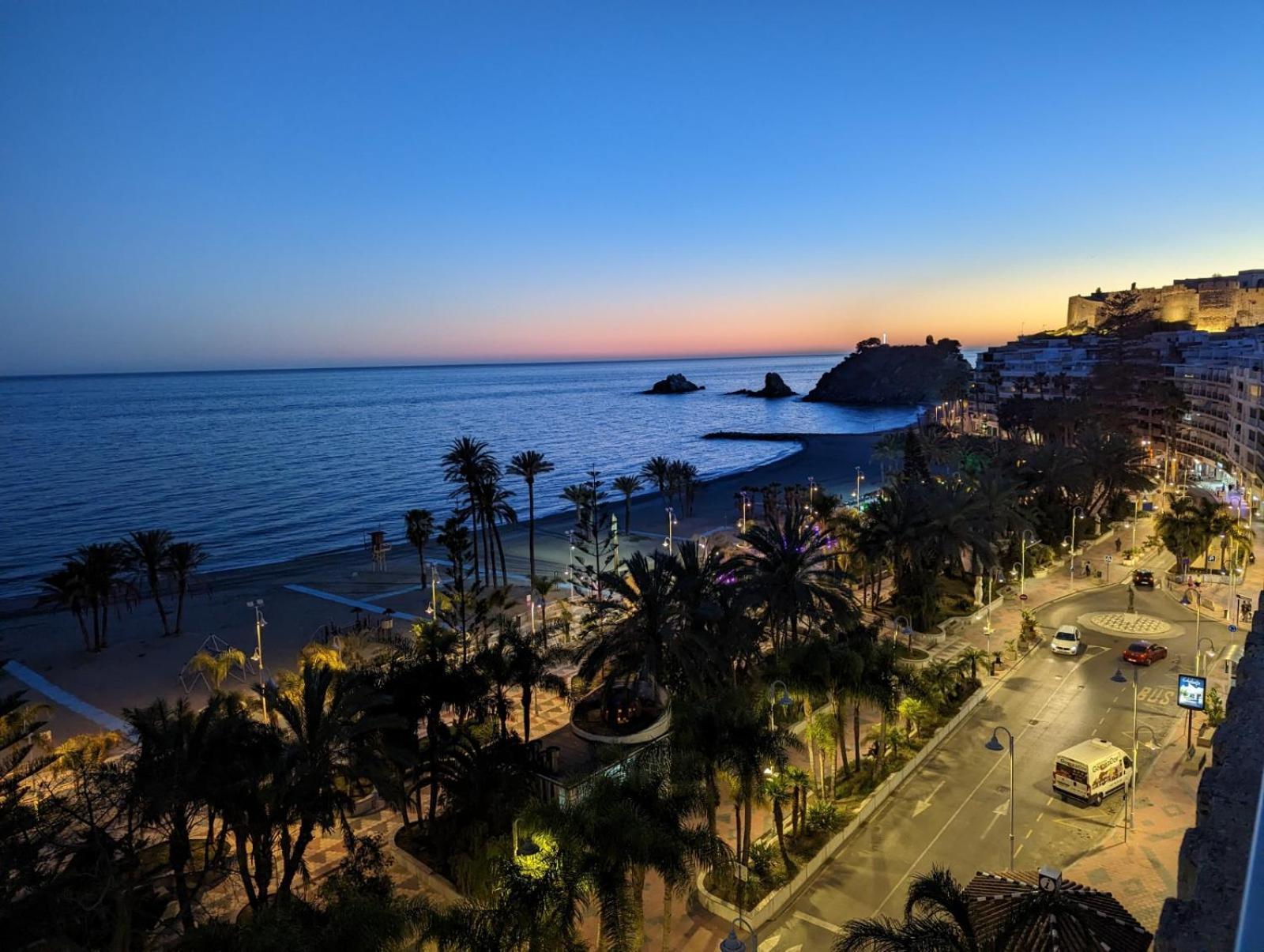 Almuñécar Casa Mare Apartamento En Primera Linea De Playa מראה חיצוני תמונה